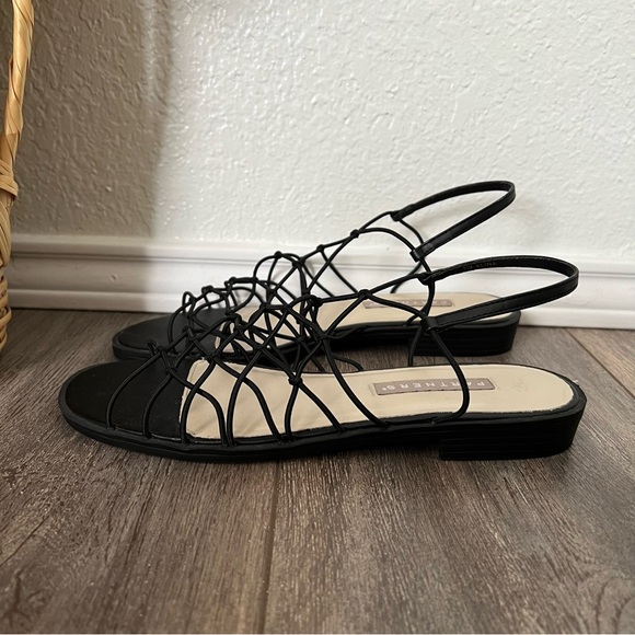 Partners Sandals - Picture 3 of 5